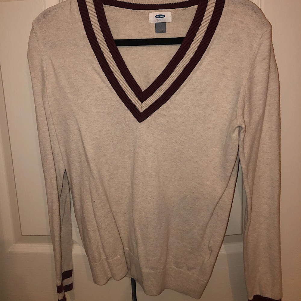 Old Navy cream and burgundy red stripe v-neck sweater size M